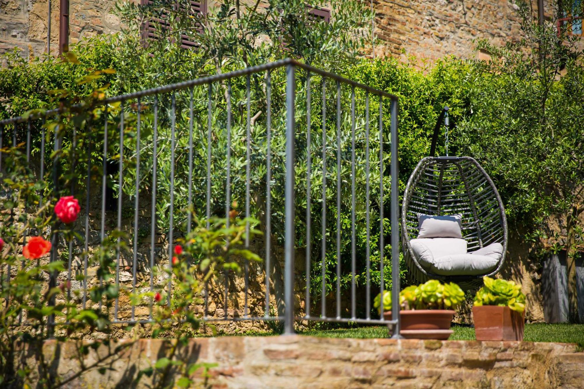 The Tower'S Garden Apartment San Gimignano Exterior photo