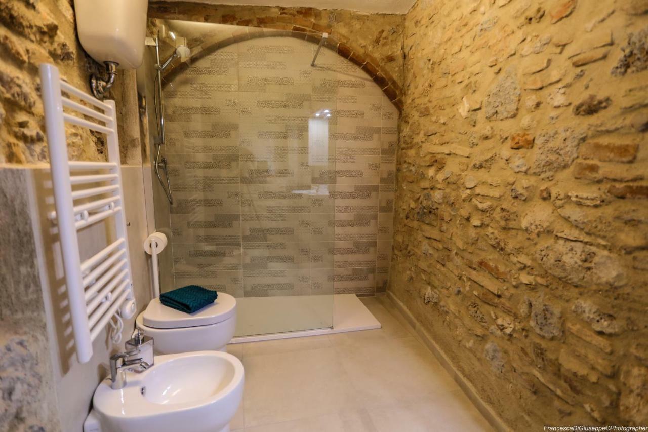 The Tower'S Garden Apartment San Gimignano Exterior photo